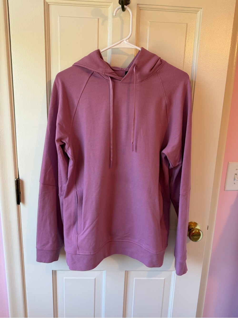 lululemon athletica Mauve Pullover Hoodie
